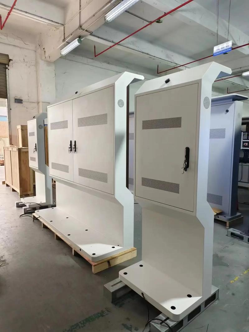 保定定制戶外廣告機(jī)安裝調(diào)試完成，專業(yè)生產(chǎn)廠家助力國內(nèi)廣告發(fā)布升級(jí)